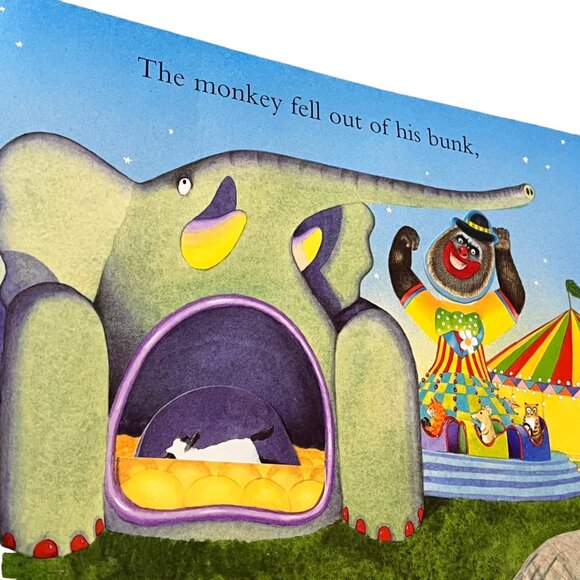 Anthony Brownes Animal Fair Pop-Up Book - Picture 6 of 13